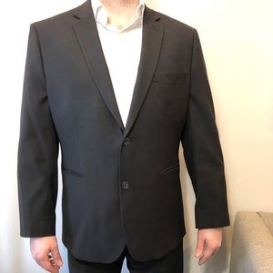 RW&CO Men’s Black Suit